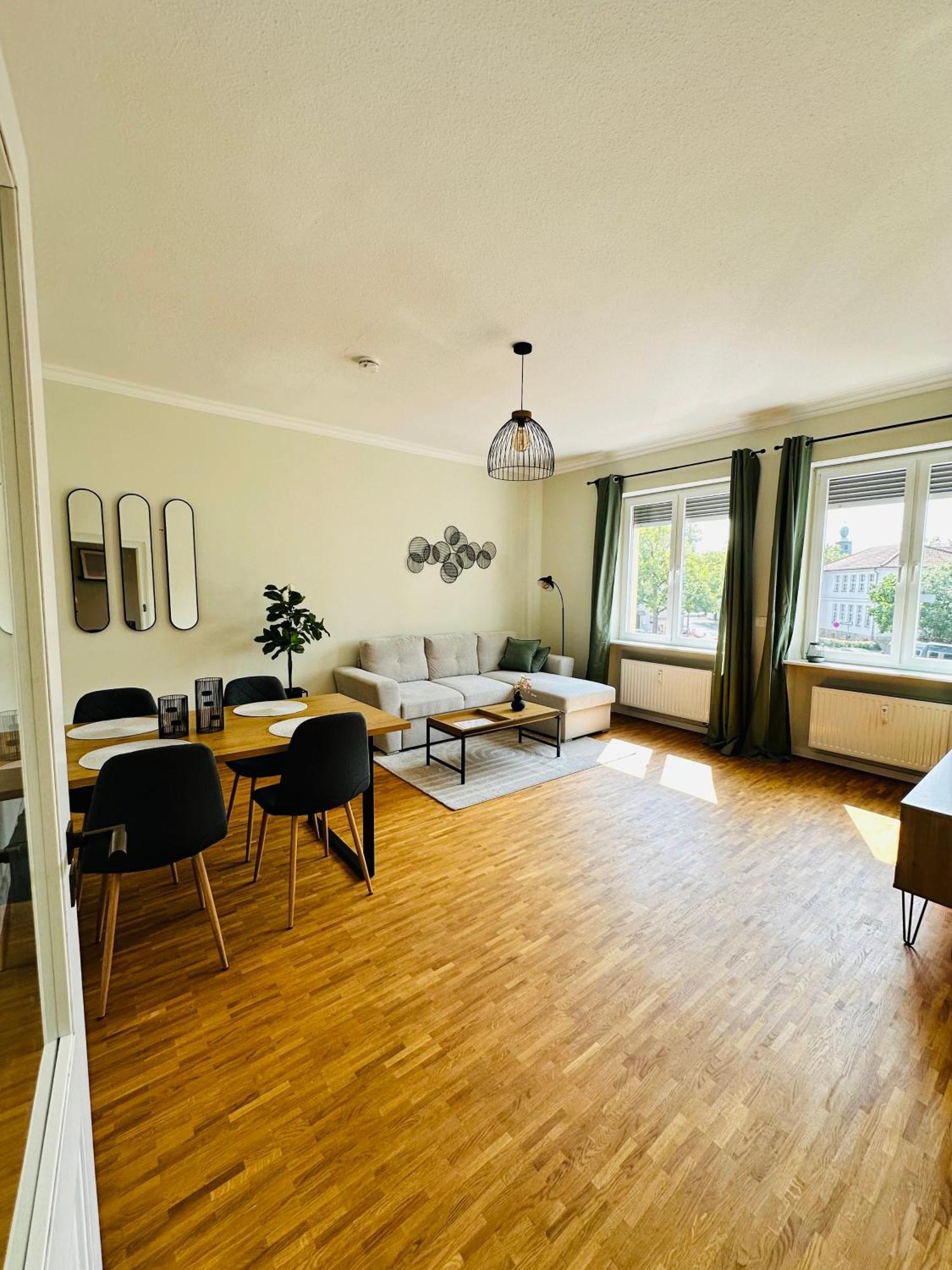 Apartament Zum Fruehling Schweinfurt Zewnętrze zdjęcie